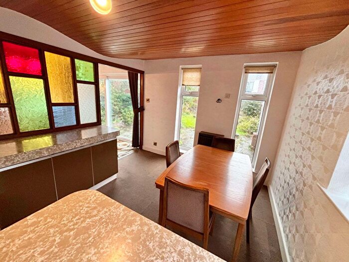 3 Bedroom Detached House For Sale In Clifton Drive, South Shore, FY4