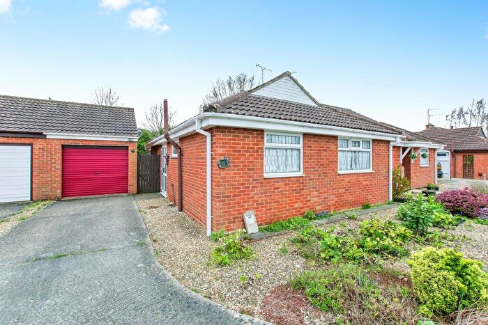 2 Bedroom Semi-Detached Bungalow For Sale In Mount Tumbledown Close, Sutton Bridge, Spalding, PE12