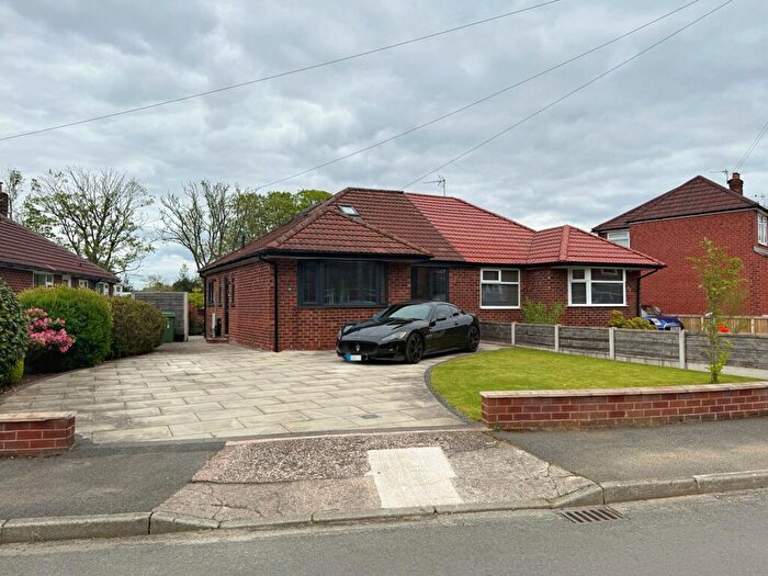 3 Bedroom Semi-Detached Bungalow For Sale In Romford Road, Sale, M33
