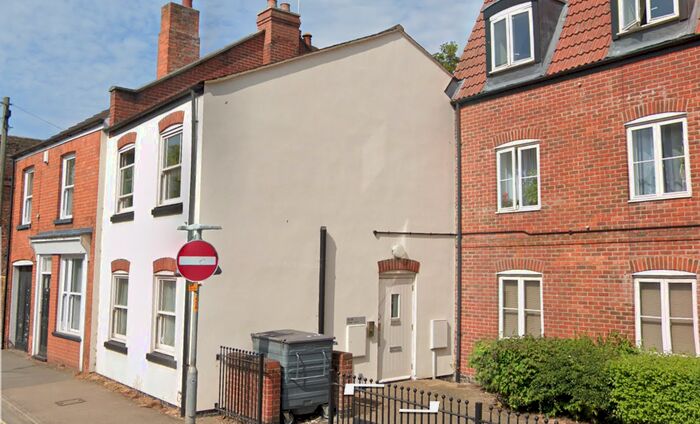 1 Bedroom Flat To Rent In Double Street, Spalding, Lincolnshire, PE11