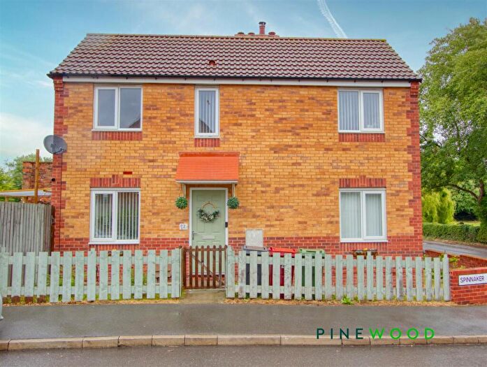 3 Bedroom Detached House For Sale In Spinnaker Road, Clowne, Chesterfield, S43