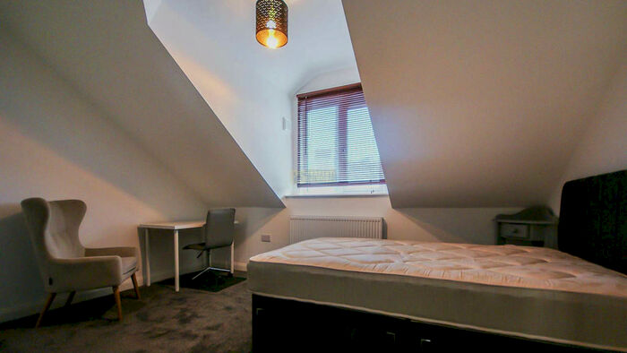 2 Bedroom Apartment To Rent In Hazelwell Street - Ensuite Property, B30