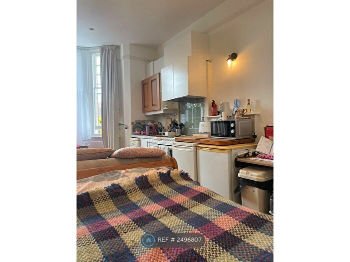Studio To Rent In Eglinton Hill, Shooters Hill / Greenwich, SE18