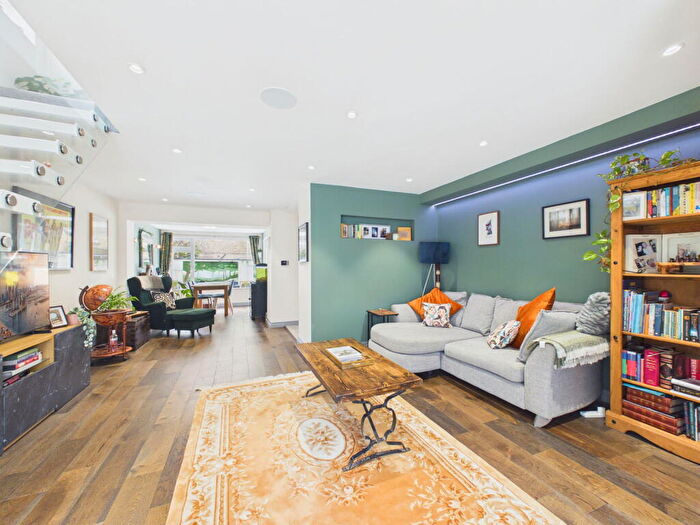 3 Bedroom Semi Detached House For Sale In Vicarage Road, Bishopsworth, Bristol, BS13