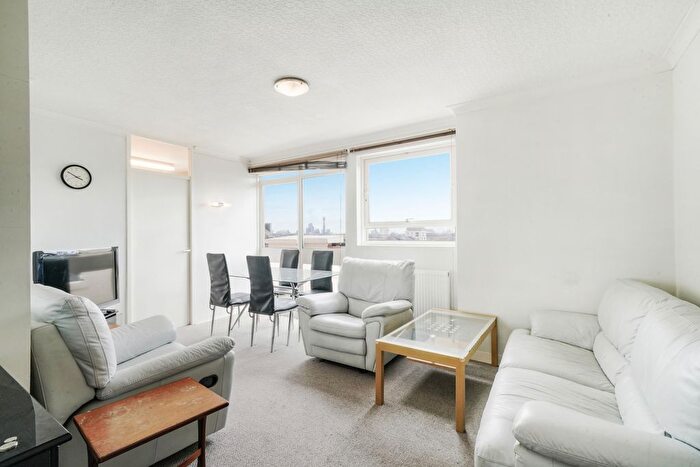 2 Bedroom Flat To Rent In Grove End House, Grove End Road, NW8