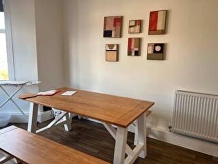 7 Bedroom Semi-Detached House To Rent In Linden Road, Bristol, BS6