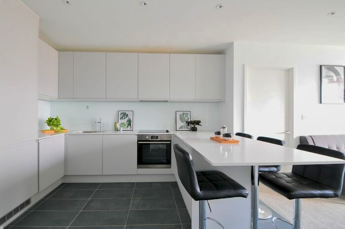 2 Bedroom Flat To Rent In Bury Street, Salford, M3
