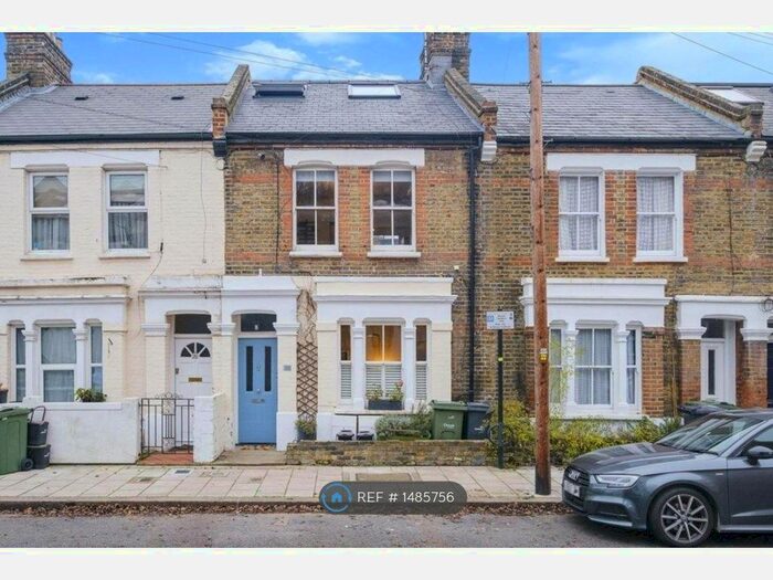 1 Bedroom Flat To Rent In Thorparch Road, London, SW8