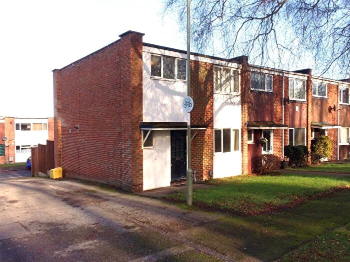 3 Bedroom End Of Terrace House To Rent In Kennet Close, Riverdene, Basingstoke, Hampshire, RG21