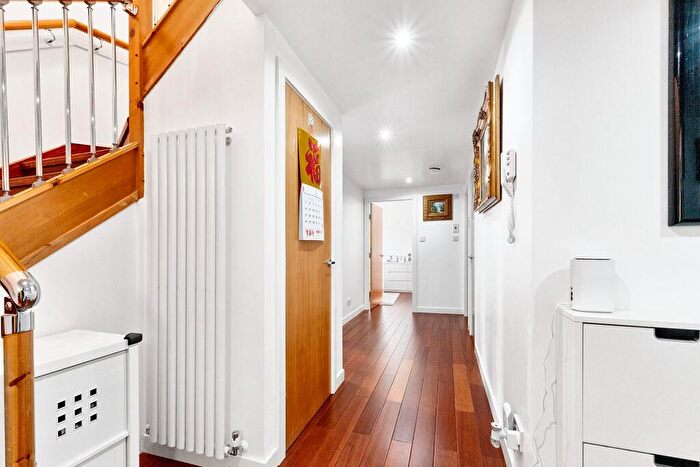 3 Bedroom Duplex For Sale In Gylemuir Road, Edinburgh, EH12