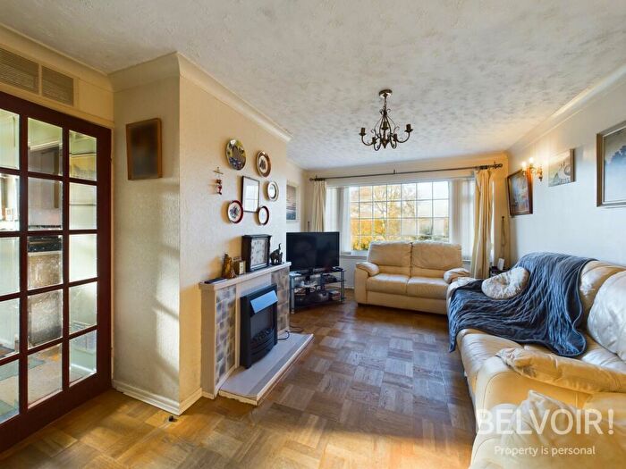 2 Bedroom Detached House For Sale In Theresa Close, Hanford, Stoke On Trent, ST4
