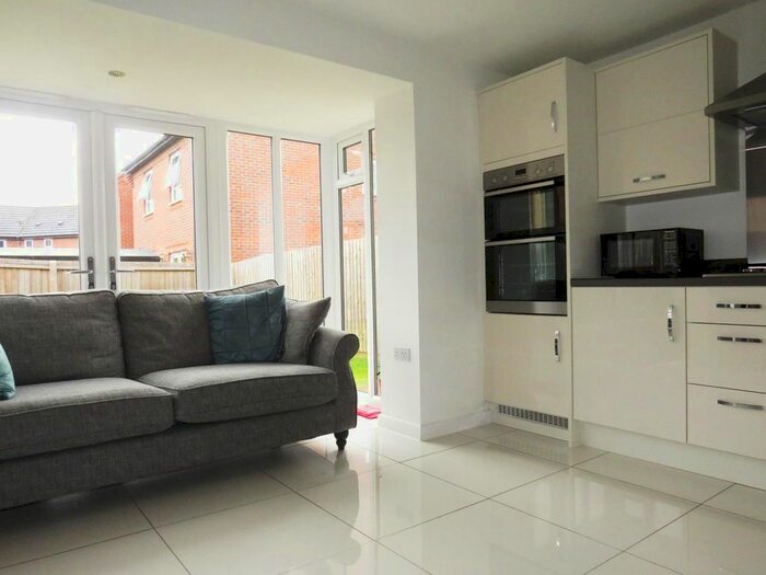 4 Bedroom Detached House To Rent In Montrose Grove, Greylees, Sleaford NG34