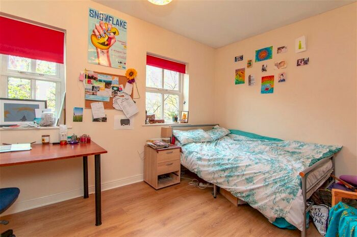 4 Bedroom End Of Terrace House To Rent In Hadfield Close, Manchester, Greater Manchester, M14