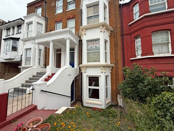 1 Bedroom Flat To Rent In Harold Road, Cliftonville, Margate, CT9