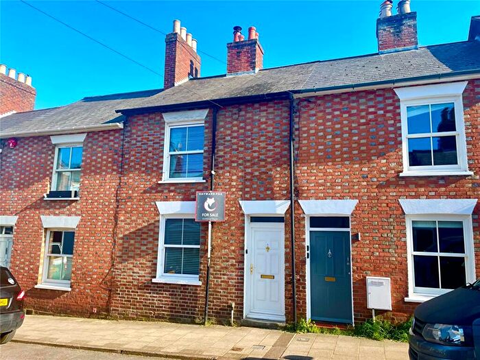 2 Bedroom Terraced House For Sale In Station Street, Lymington, Hampshire, SO41