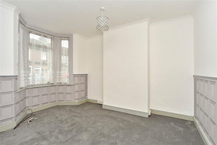 2 Bedroom Terraced House For Sale In Gordon Avenue, Queenborough, Sheerness, Kent, ME11