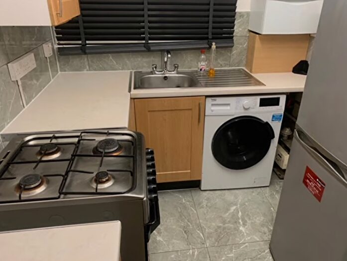 Studio To Rent In Dockland Street, London, E16