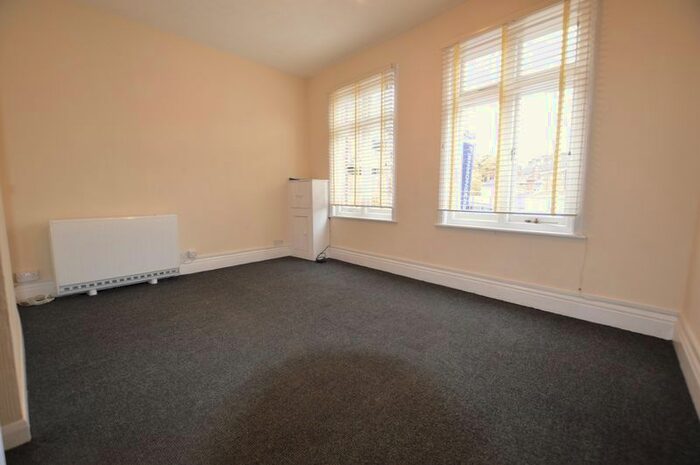 1 Bedroom Flat To Rent In One Double Bedroom Flat, Vale Road, Tunbridge Wells, TN1