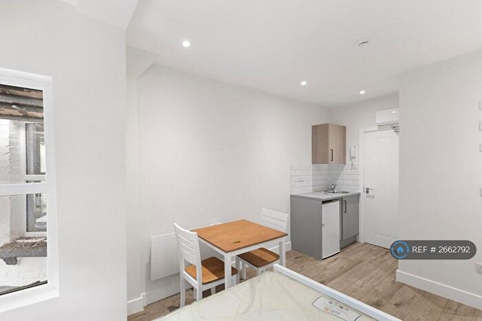 Studio To Rent In Chase Side Crescent, Enfield, EN2