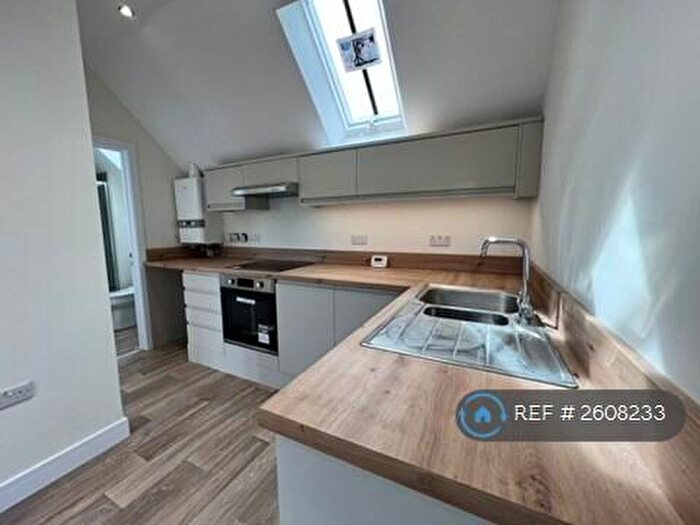 2 Bedroom Flat To Rent In Spinney Road, Irthlingborough, NN9