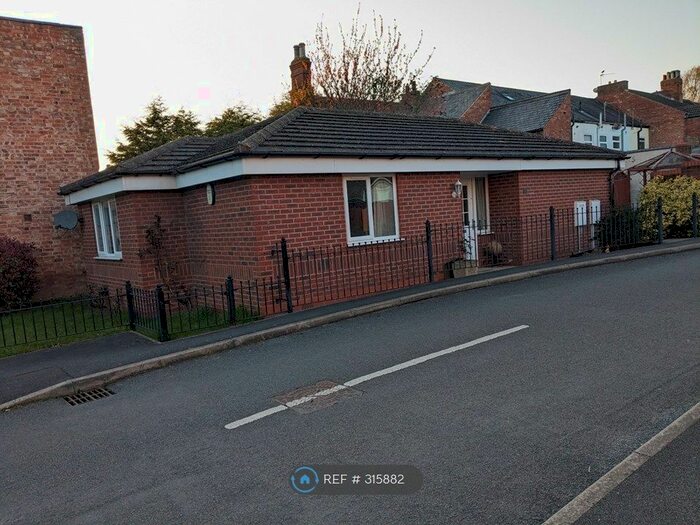 2 Bedroom Bungalow To Rent In Richard Close, Melton Mowbray, LE13
