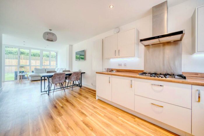 4 Bedroom Detached House For Sale In Nearly New Family Home Situated Within The Highly Popular Mendip Gate Development, Churchill, BS25