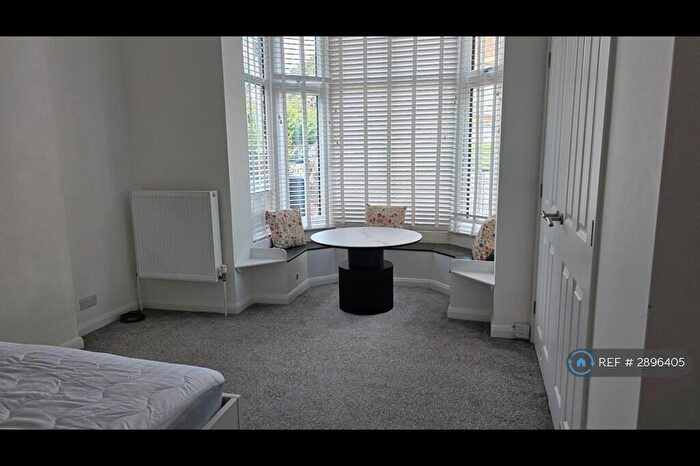1 Bedroom Detached House To Rent In Chesterton Road, Cambridge, CB4