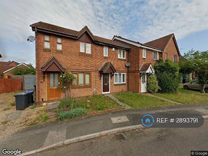 2 Bedroom Terraced House To Rent In Claregate, Northampton, NN4