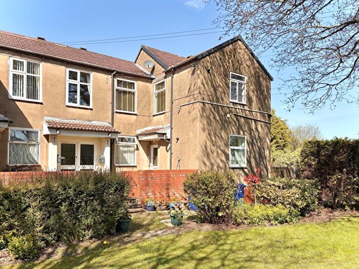 1 Bedroom Flat For Sale In Sedgley Road, W, Woodsetton, DY1