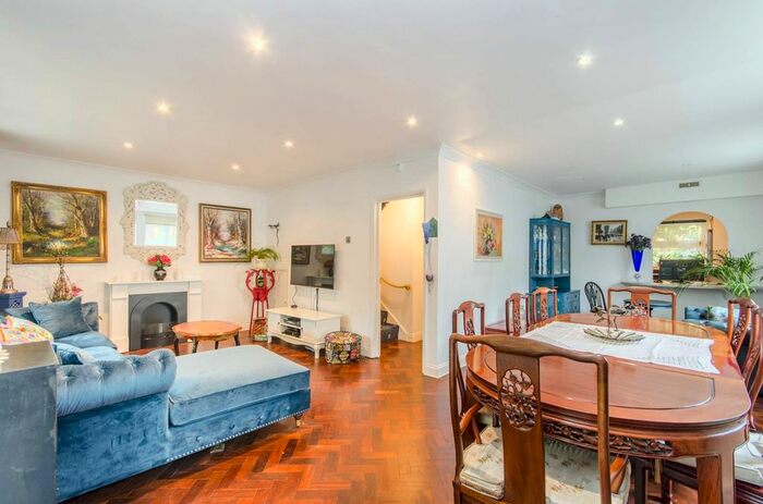 6 Bedroom Property To Rent In Leeward Gardens, Wimbledon, London, SW19