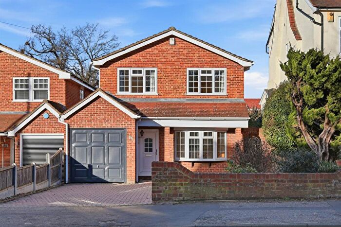 4 Bedroom Detached House For Sale In Western Road, Billericay, CM12
