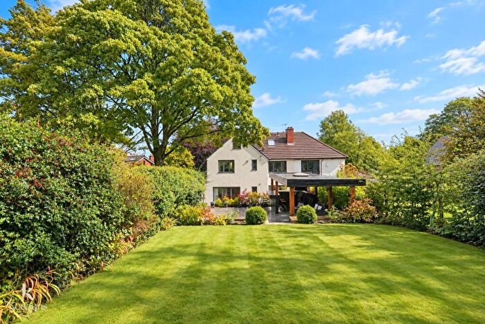 5 Bedroom Semi-Detached House For Sale In Sunny Bower Street, Tottington, Bury, BL8