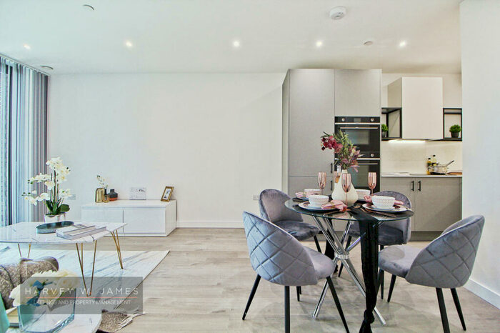 1 Bedroom Apartment To Rent In Woodberry Down, N4