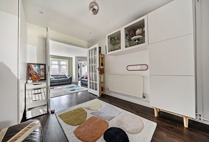 3 Bedroom Semi-Detached House For Sale In St. Davids Road, Thornbury, Bristol, Gloucestershire, BS35