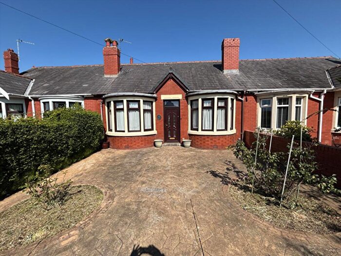 3 Bedroom Bungalow For Sale In Cherry Tree Road, Blackpool, FY4