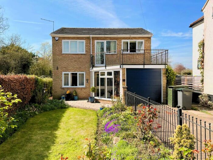 4 Bedroom Detached House For Sale In Odell Road, Harrold, MK43