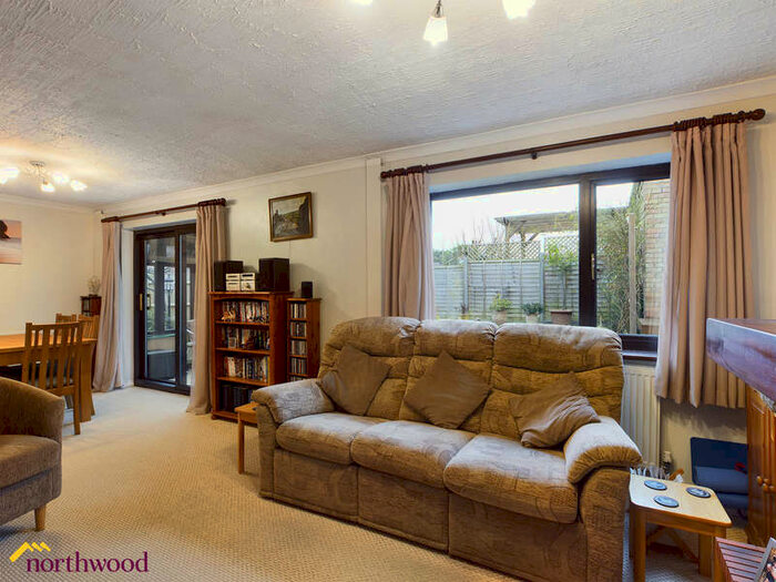 3 Bedroom Detached House To Rent In Whimbrel Way, Banbury, OX16