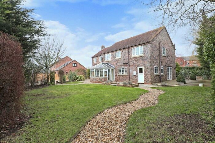 5 Bedroom Detached House For Sale In Knaith Hill, Knaith, Gainsborough, DN21