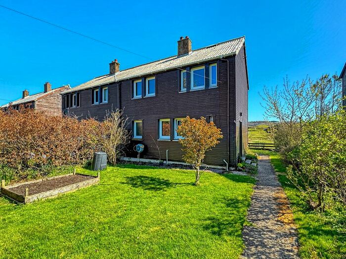 3 Bedroom Semi-Detached House For Sale In Cnoc Mhor, Balvicar, Argyll, PA34