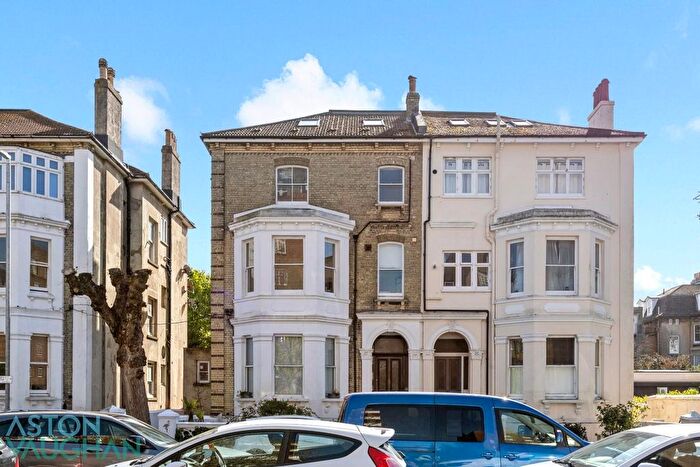 2 Bedroom Flat To Rent In Wilbury Road, Hove, BN3