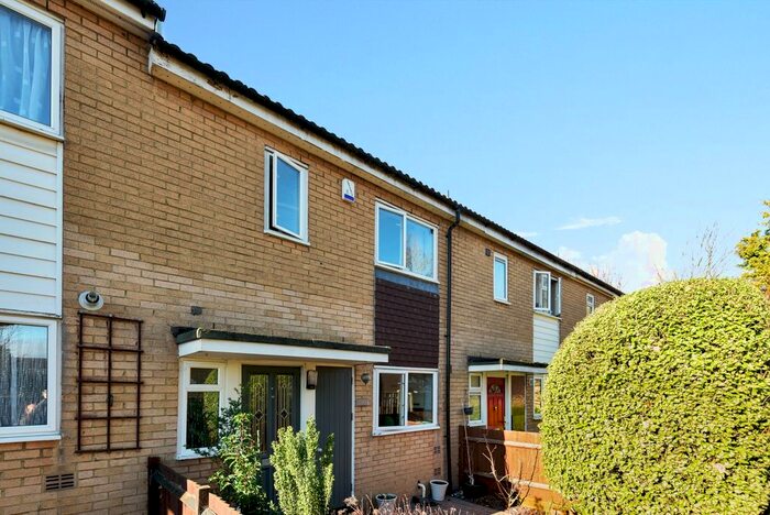 3 Bedroom Terraced House To Rent In Barham Road, Chislehurst, BR7