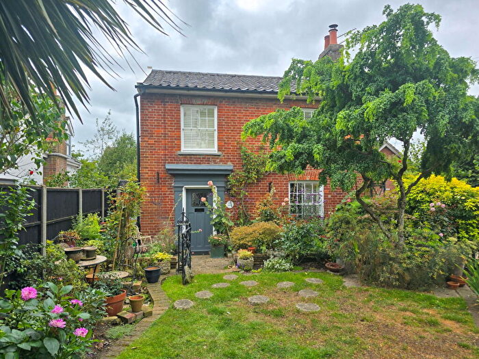 2 Bedroom Detached House For Sale In The Nest, Leigh Close, Attleborough, NR17