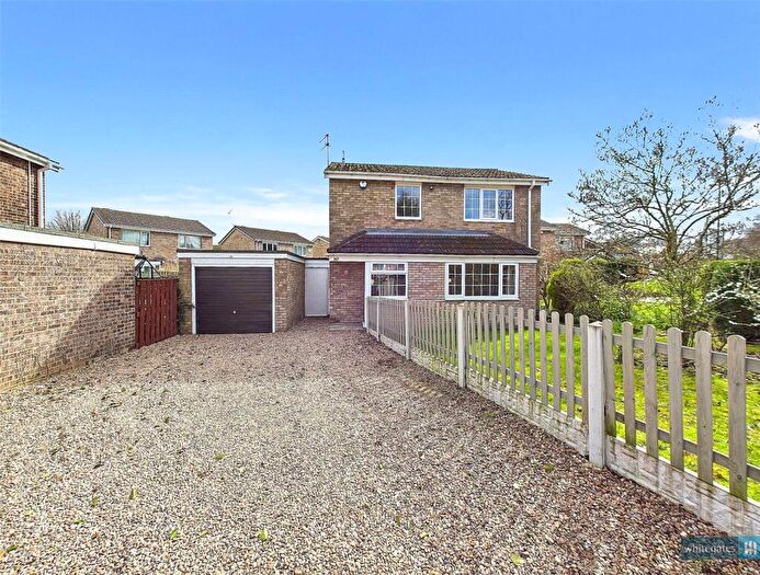 3 Bedroom Detached House To Rent In Church Lane, Bessacarr, Doncaster, South Yorkshire, DN4