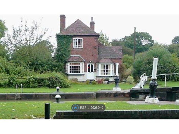 2 Bedroom Detached House To Rent In Canal Lane, Hatton, Warwick, CV35