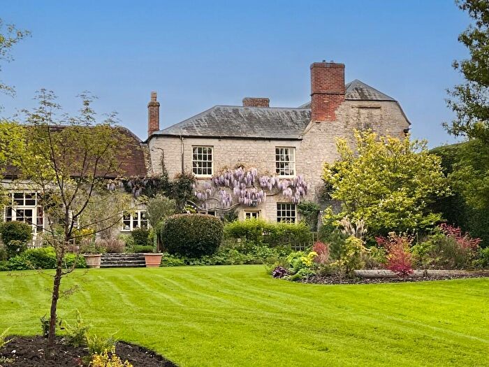 6 Bedroom Detached House For Sale In Lovington, Castle Cary, Somerset, BA7