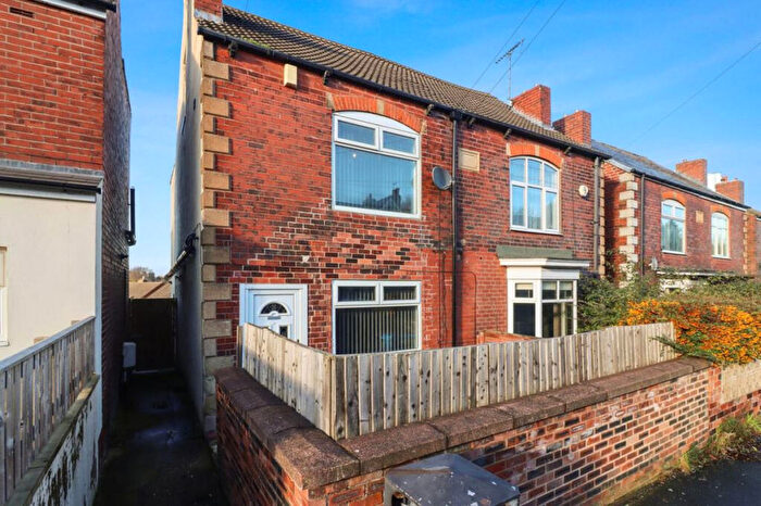 3 Bedroom Semi Detached House For Sale In Newman Road, Sheffield, S9