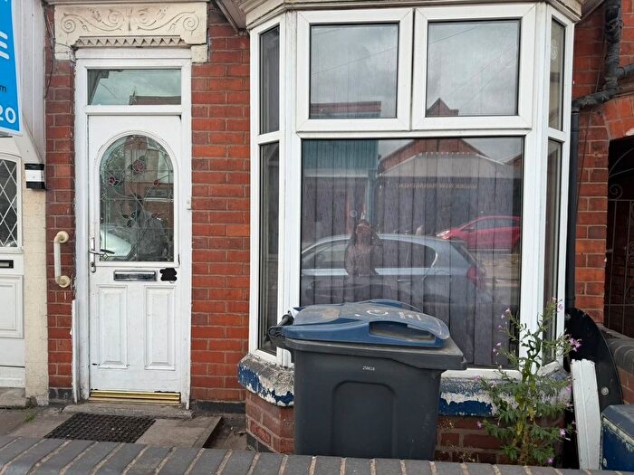 2 Bedroom Terraced House For Sale In Formans Road, Sparkhill, B11