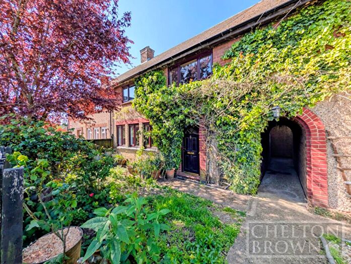 3 Bedroom Terraced House For Sale In Hervey Close, Northampton, Northamptonshire, NN3