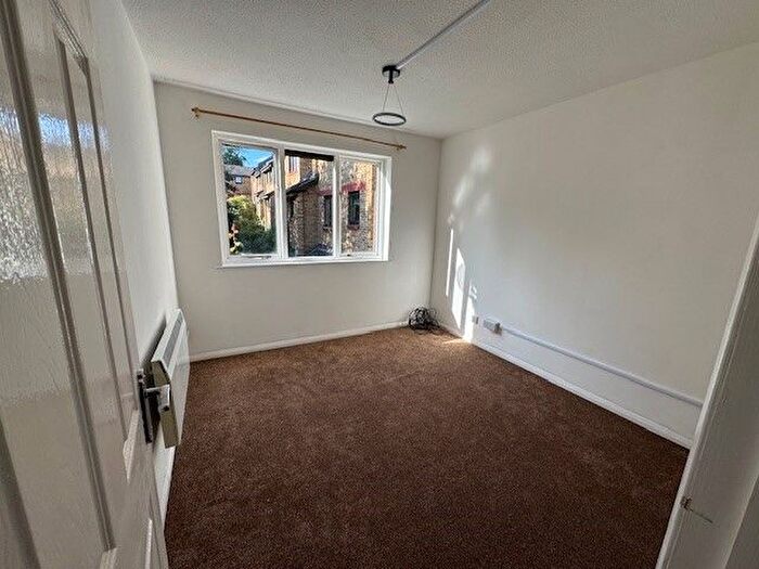 Studio To Rent In Bakers Hill, Clapton, E2