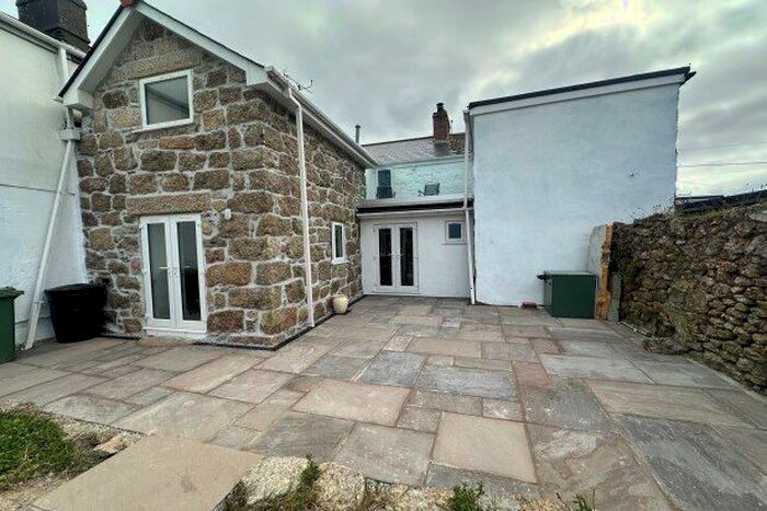 3 Bedroom Property To Rent In Sennen, Penzance, TR19